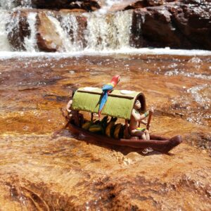 Canoa Macuxi com Tolda - 21 x 6 x 10 cm