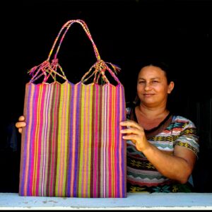 Sacola Quilombo Buriti - 40 x 38 cm + 24 cm de alça