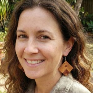 Brincos Marchetados Alê - nº 10 - 4 x 4 cm