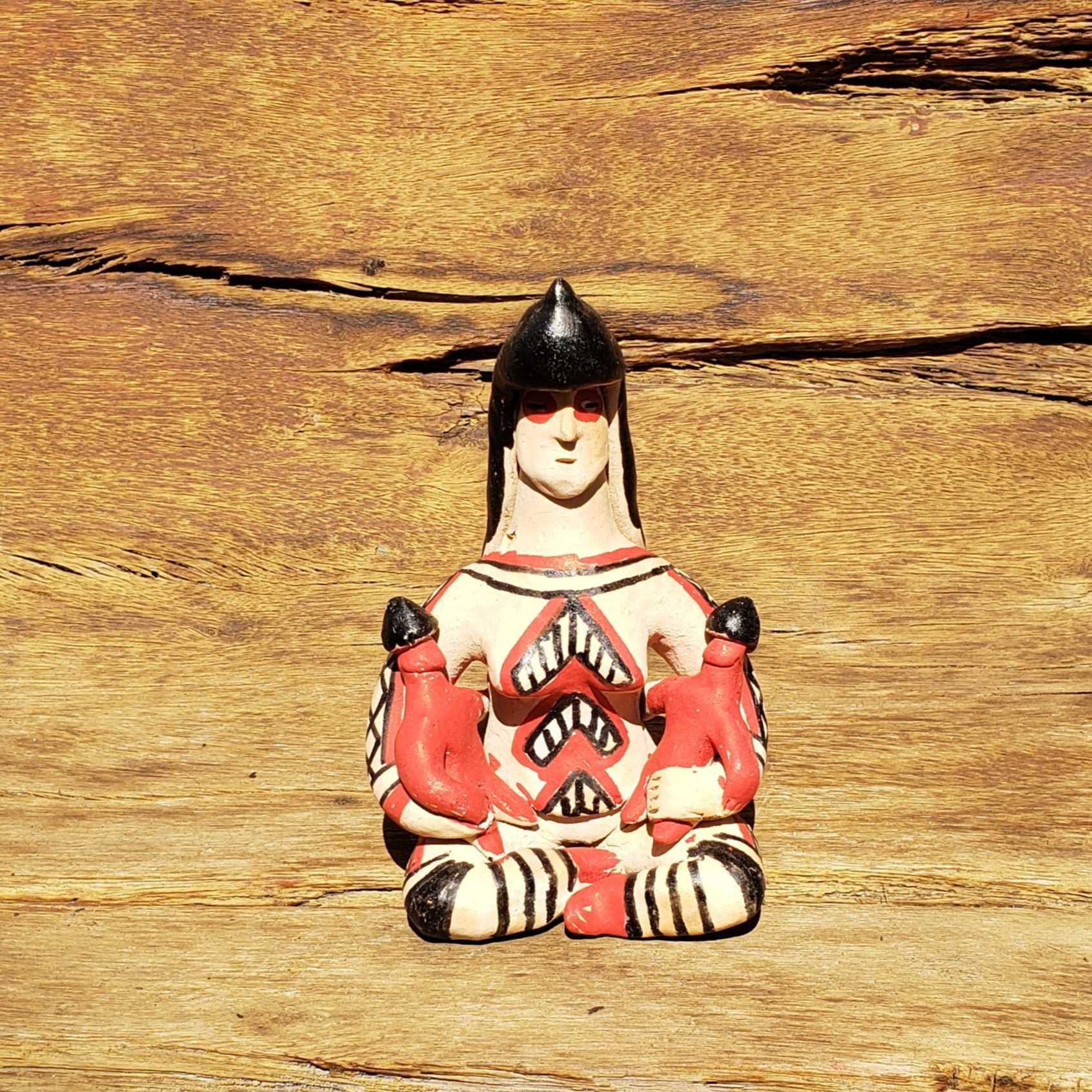 Boneca Karajá com Filhos - MG8 - 10 x 7 x 16 cm