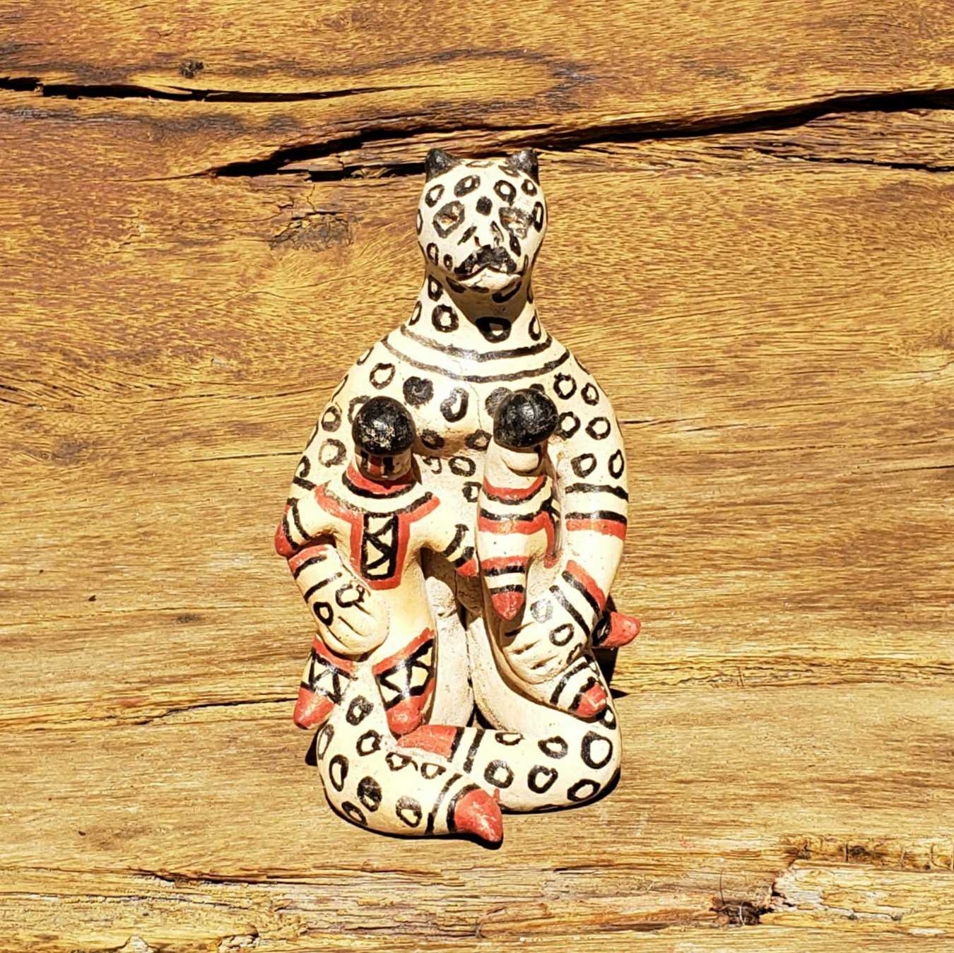 Boneca Karajá Onça com Filhos - MG10 - 8 x 8 x 14 cm