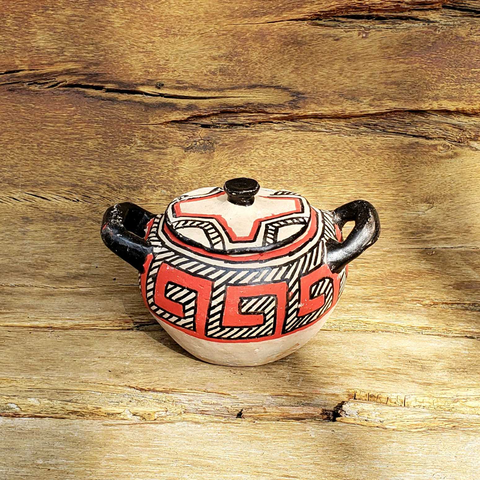 Panela Karajá M - 18 x 13 x 11 cm