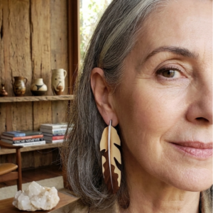 Brincos Marchetados Van - MR - 2,0 x 7,5 cm