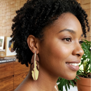 Brincos Marchetados Van - VDclr - 2,0 x 7,5 cm